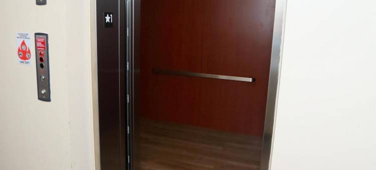 拉普拉塔贝斯特韦斯特优质酒店(Best Western la Plata Inn)图片