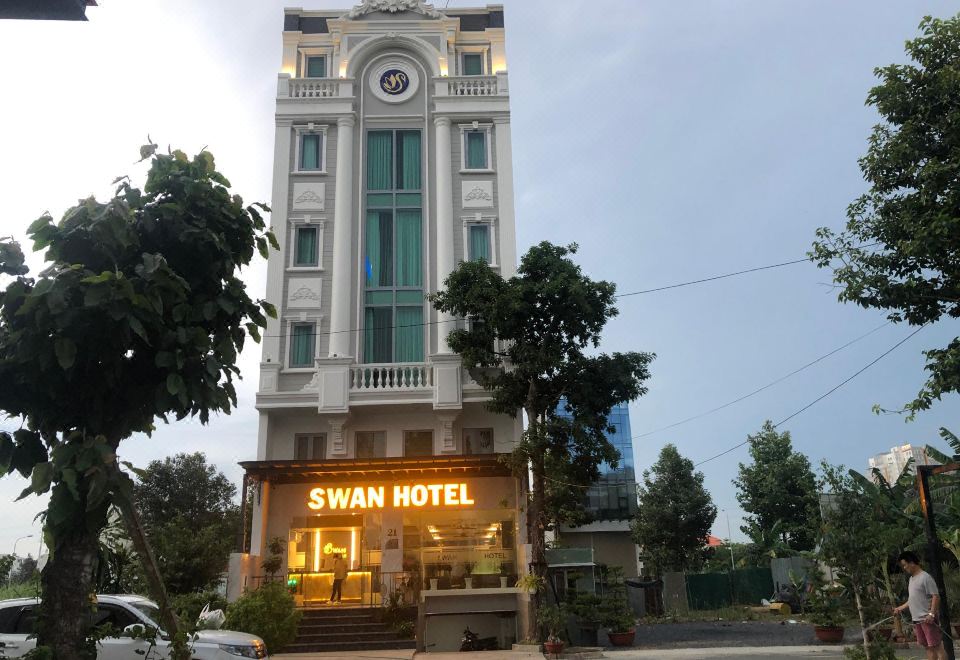 Swan HotelHotel Overview