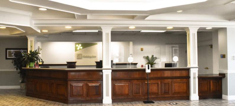 雷丁假日酒店(Holiday Inn REDDING by IHG)图片