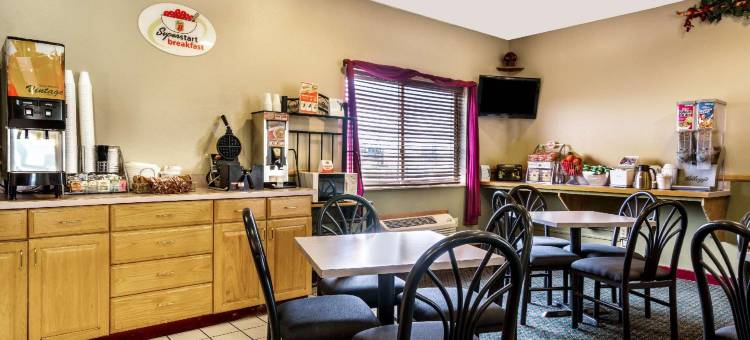 贝雷斯福德温德姆速8酒店(Super 8 by Wyndham Beresford)图片