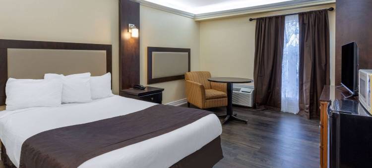 Travelodge by Wyndham Sarnia图片