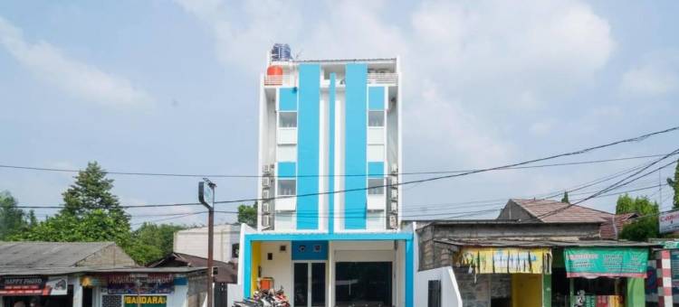 RedDoorz at Golden Averis Cibuluh Bogor图片