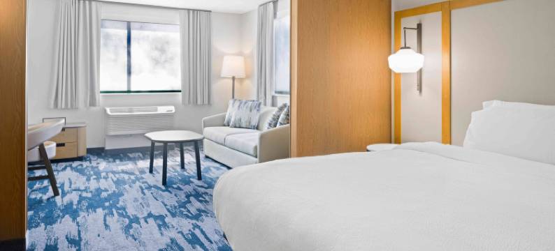 圣地亚哥太平洋海滩费尔菲尔德套房酒店(Fairfield Inn & Suites San Diego Pacific Beach)图片