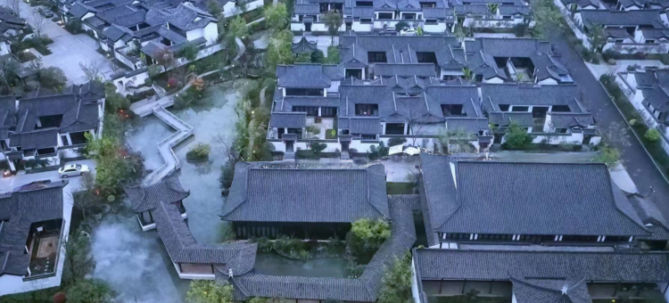 梓山湖江南里图片