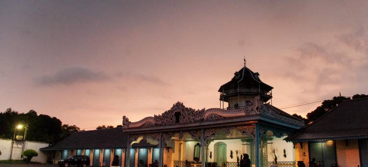 尼奥加丁梭罗酒店(Hotel Neo Gading Solo)图片