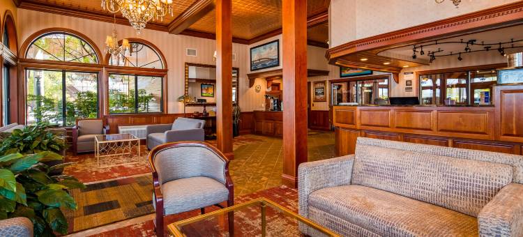 麦基诺城贝斯特韦斯特优质酒店(Best Western Plus Dockside Waterfront Inn)图片