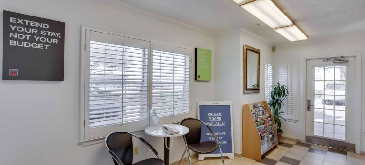 德克萨斯斯塔福德 - 休斯顿 - 舒格兰 6 号开放式客房酒店(Studio 6 Stafford, TX - Houston - Sugarland)图片