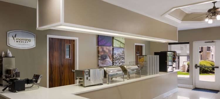 萨凡纳中城MainStay套房(MainStay Suites Savannah Midtown)图片