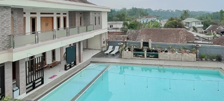 RedDoorz Resort Syariah @ Rancakalong Sumedang图片