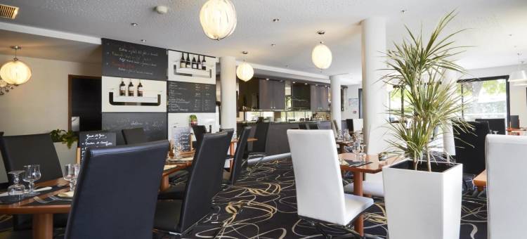 圣康坦伊夫林蒙蒂尼基里亚德酒店(Kyriad Saint Quentin EN Yvelines - Montigny)图片