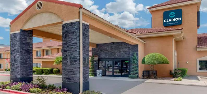 DFW北凯隆酒店(Clarion Inn & Suites DFW North)图片