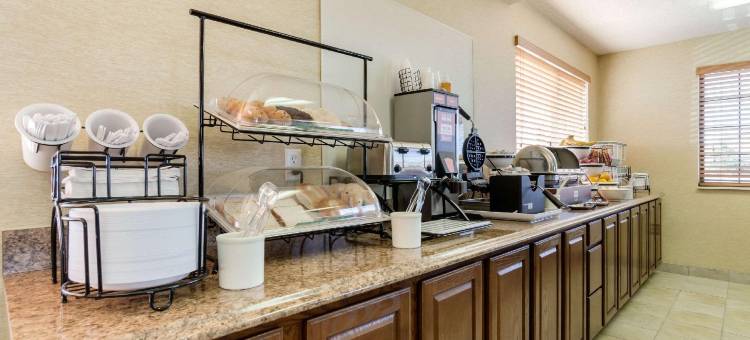 品质酒店古德兰 I-70(Quality Inn Goodland I-70)图片