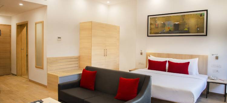 红狐狸柠檬树酒店，德拉敦(Red Fox by Lemon Tree Hotels, Dehradun)图片