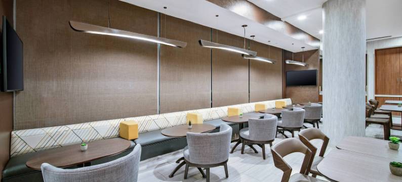 SpringHill Suites Phoenix Goodyear图片