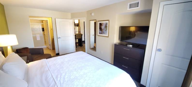 欧克雷尔/阿尔图纳Staybridge套房酒店(Staybridge Suites EAU CLAIRE - ALTOONA by IHG)图片