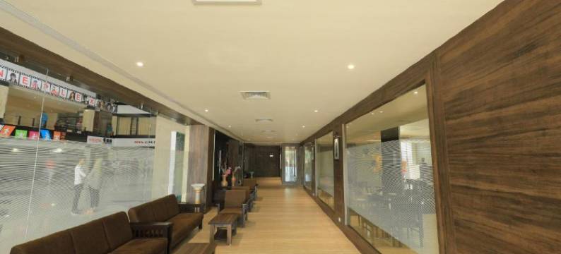 拜克苏拉吉俱乐部酒店(The Byke Suraj Club)图片