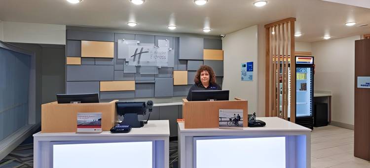 智选假日酒店及套房布伦纳姆南部 by IHG(Holiday Inn Express & Suites Brenham South)图片