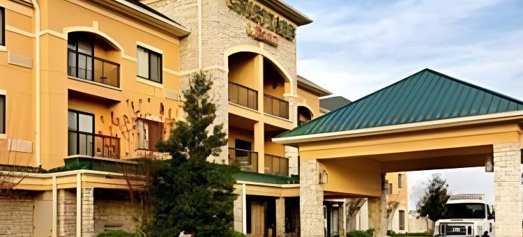 斯普林菲尔德机场万怡酒店(Courtyard Springfield Airport)图片