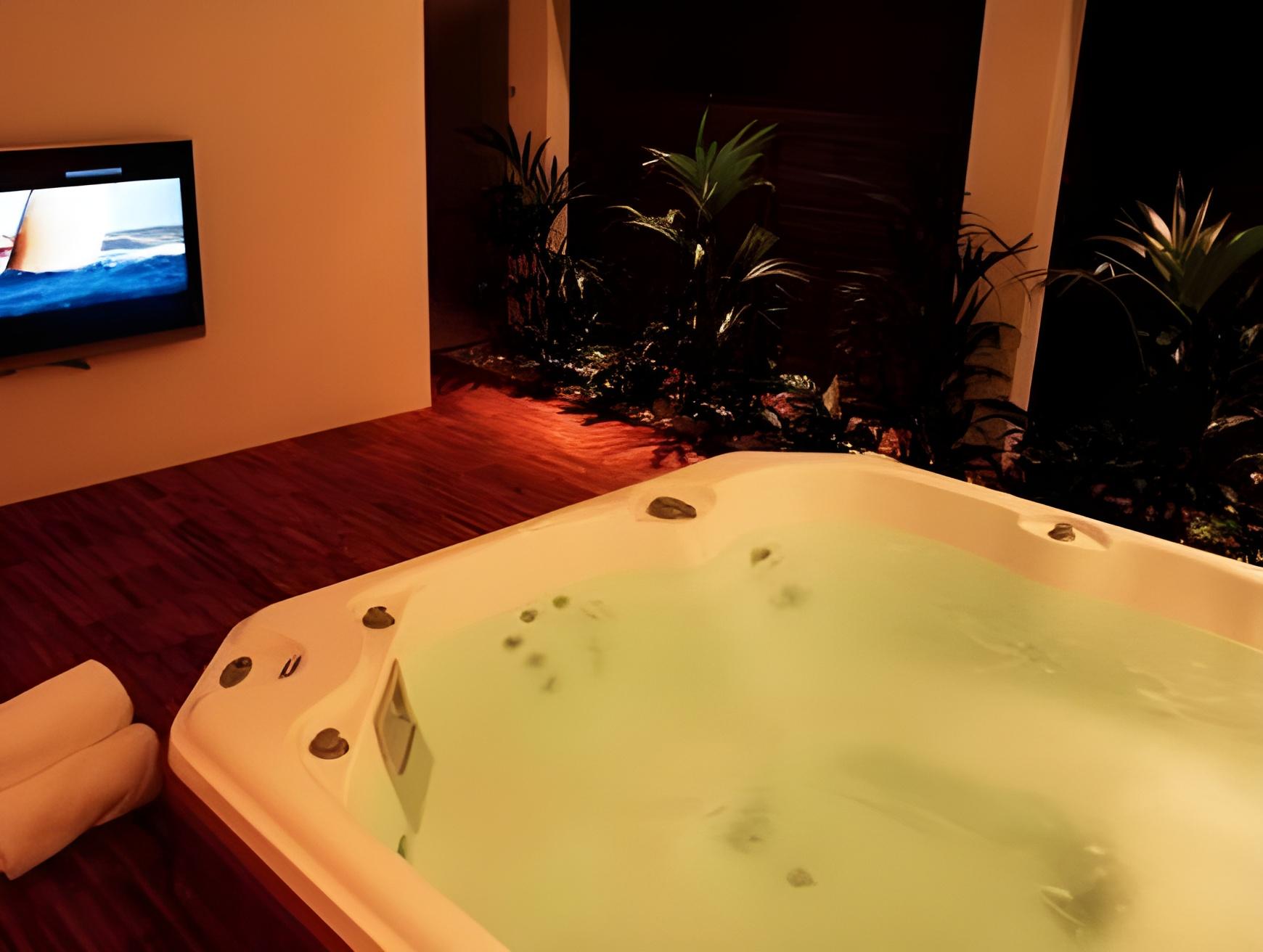 Great Polonia the Granary la Suite Hotel Over view