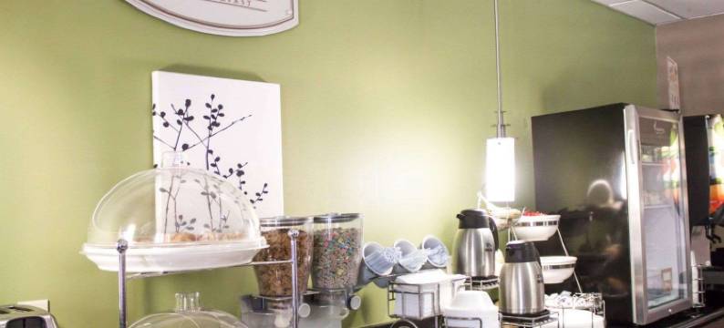 舒眠酒店及套房哥伦布州立大学附近 - 摩尔堡地区(Sleep Inn & Suites Near Columbus - State University Area)图片