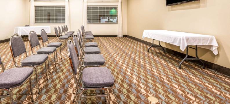 克利奇站华美达酒店(Ramada by Wyndham College Station)图片