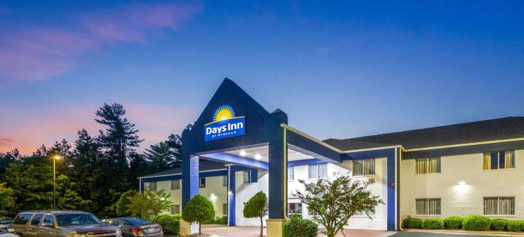 斯勒城戴斯套房酒店(Days Inn & Suites by Wyndham Siler City)图片