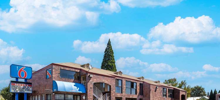 坎比江山旅馆(Motel 6 Canby, or)图片