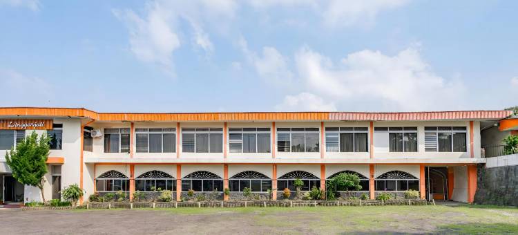 雅加达奥93733酒店灵格尔亚蒂昆宁安(Capital O 93733 Hotel Linggarjati Kuningan)图片