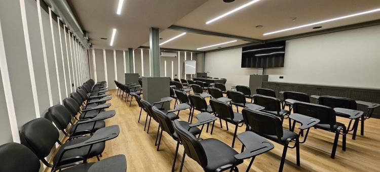 佩托斯套房酒店(Petousis Hotel & Suites)图片