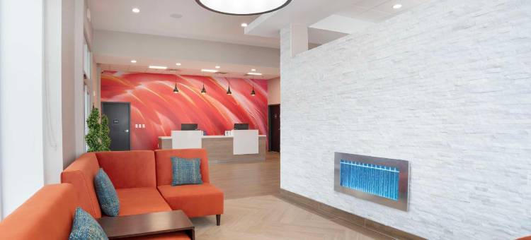 Best Western Plus Mobile Inn  Suites图片