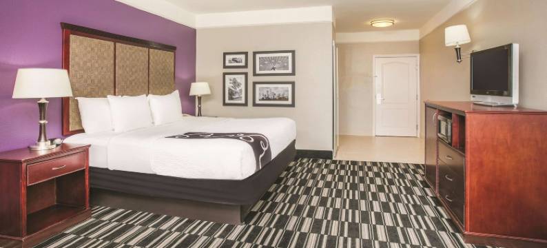 Baymont Inn & Suites by Wyndham Dallas South-DeSoto图片