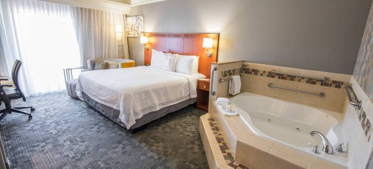 默塞德万怡酒店(Courtyard Merced)图片