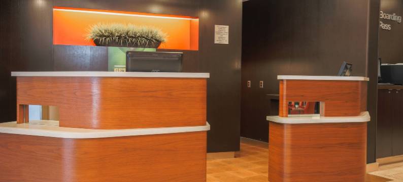 弗林特大布兰克万怡酒店(Courtyard Flint Grand Blanc)图片