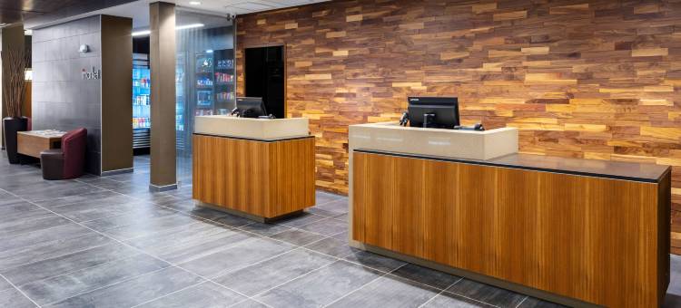 印第安纳波利斯西部赛道万豪万怡酒店(Courtyard Indianapolis West-Speedway)图片