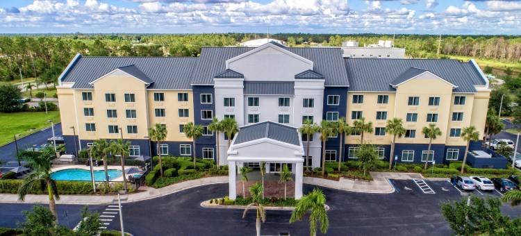 那不勒斯万豪万枫酒店(Fairfield Inn & Suites Naples)图片
