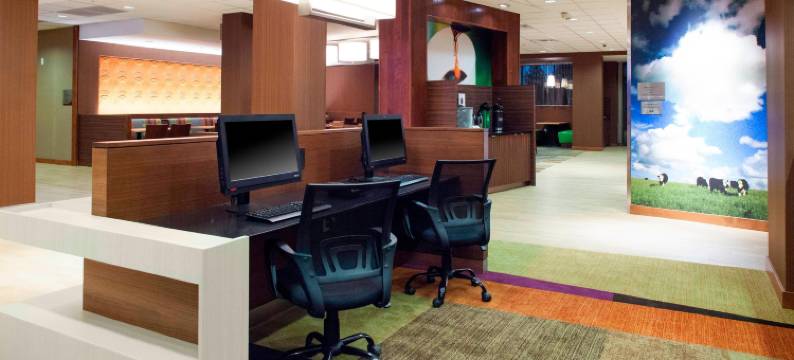 弗拉格斯塔夫东万枫酒店及套房(Fairfield Inn & Suites Flagstaff East)图片