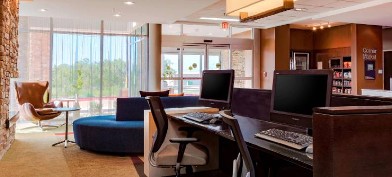 斯奈德万枫酒店及套房(Fairfield Inn & Suites Snyder)图片