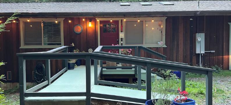 Peaceful, private 3BD home nestled in the redwoods图片