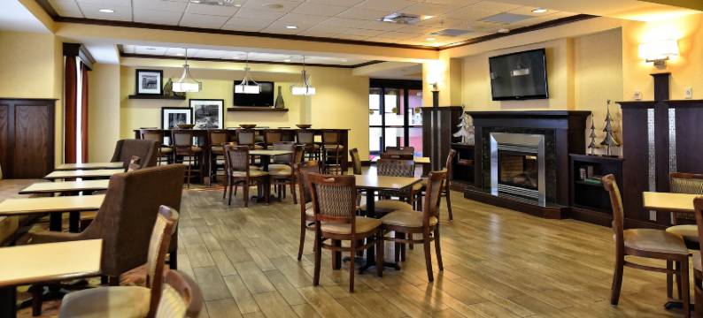 希尔顿欢朋酒店-日内西奥(Hampton Inn Geneseo)图片