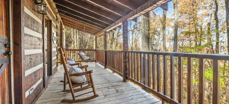 Mountainside Rustic Log Cabin •King & Queen Beds •Coffee Bar •HotTub •Pool Table图片