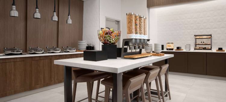 丹佛机场塔路希尔顿花园酒店(Hilton Garden Inn Denver Airport Tower Road)图片