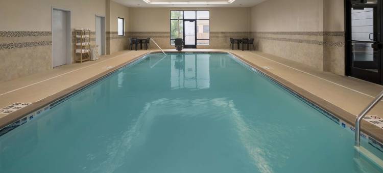 罗切斯特-伊罗德考伊特欢朋酒店(Hampton Inn Rochester-Irondequoit)图片