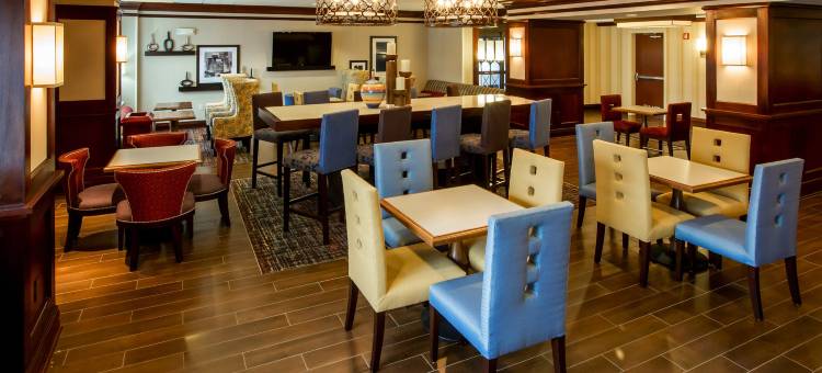 考文垂沃里克区欢朋酒店(Hampton Inn Coventry-Warwick Area)图片