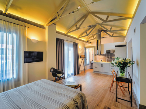 蓝窗公寓式酒店