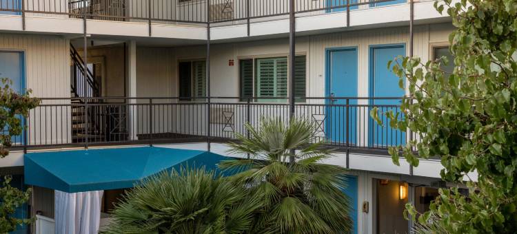 马林套房酒店(Marin Suites Hotel)图片