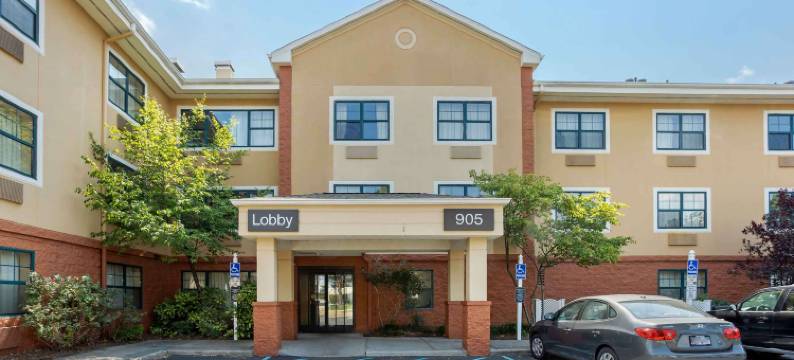 Extended Stay America 套房 - 长岛 - 贝斯佩奇(Extended Stay America Suites - Long Island - Bethpage)图片