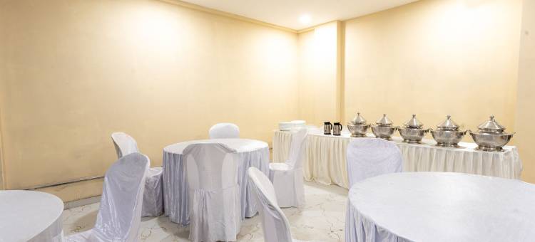 Treebo 市中心(Treebo City Center)图片