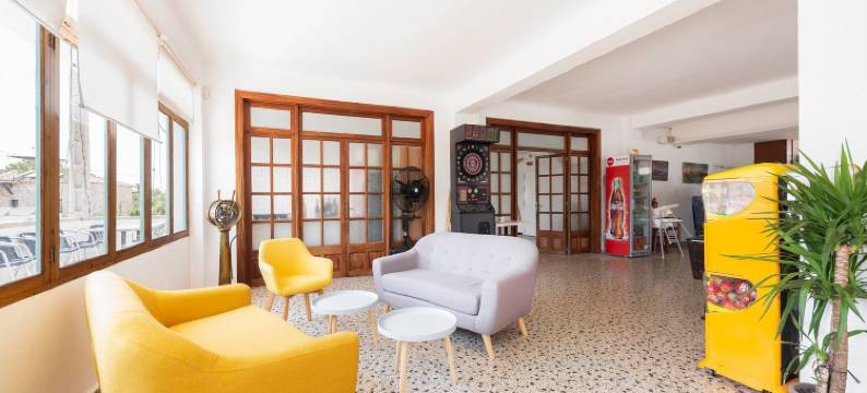 Cala Llombards旅馆(Hostal Cala Llombards)图片