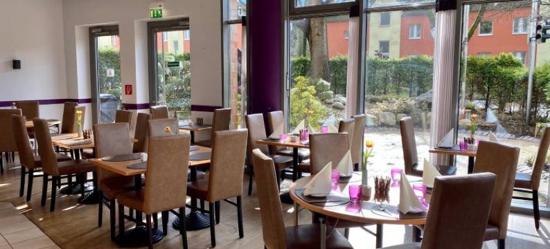 伊策霍克罗斯特福斯特美居酒店(Hotel Mercator Itzehoe-Klosterforst)图片