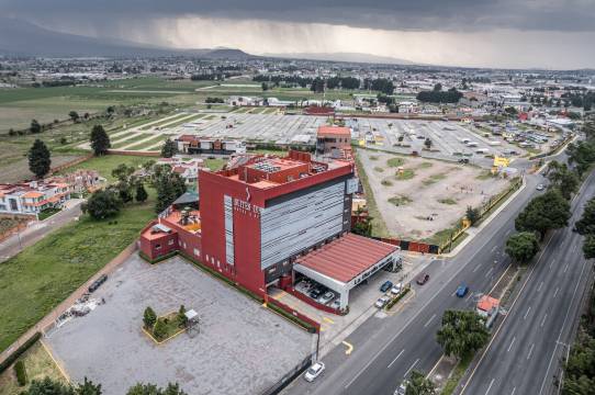 hotel overview picture